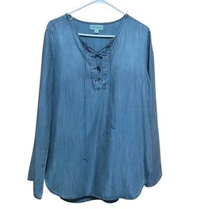 Cloth & Stone Anthropologie Large Blue Chambray Tunic Top with Lace Up Detail.